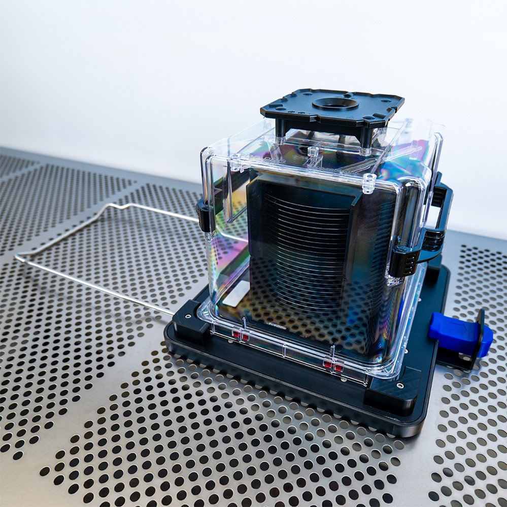 マニュアルSMIFポッドオープナー Manual SMIF Pod Opener – 協同