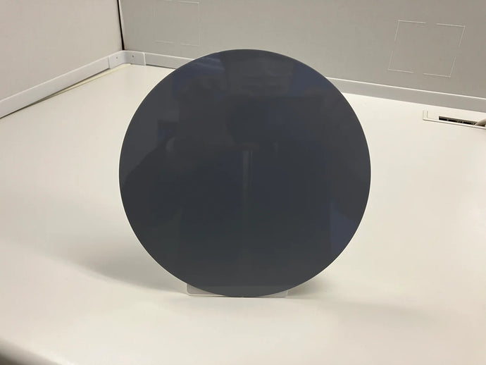 φ8