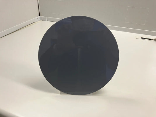 φ8