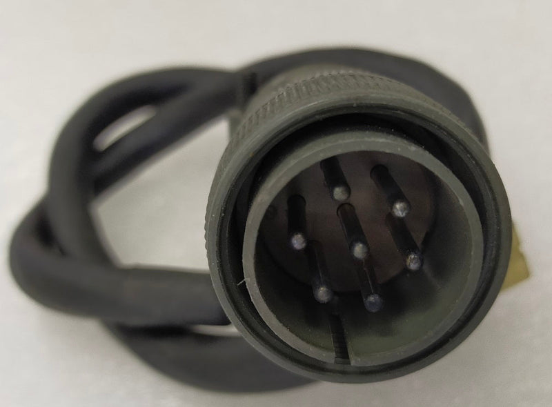 ギャラリービューアに画像をロードする, CONNECTOR&amp;CABLE

