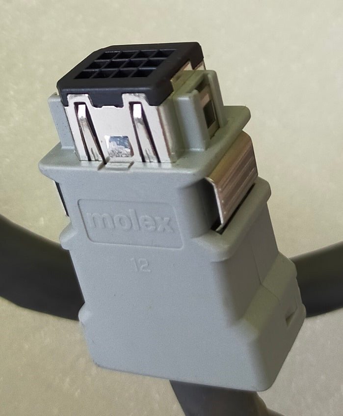 ギャラリービューアに画像をロードする, CONNECTOR&amp;CABLE
